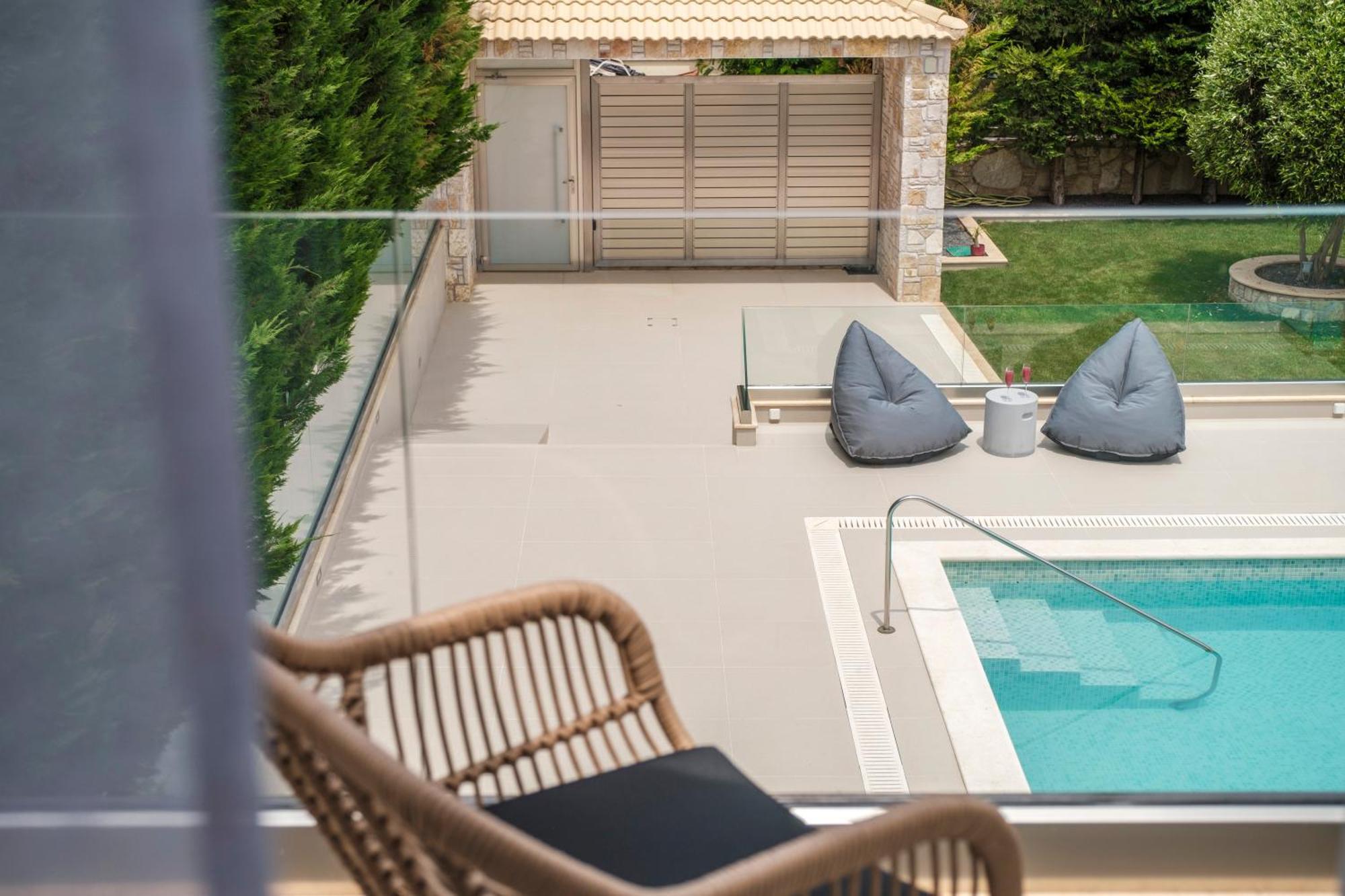 Shemesh Residence นาฟปลิโอ ภายนอก รูปภาพ