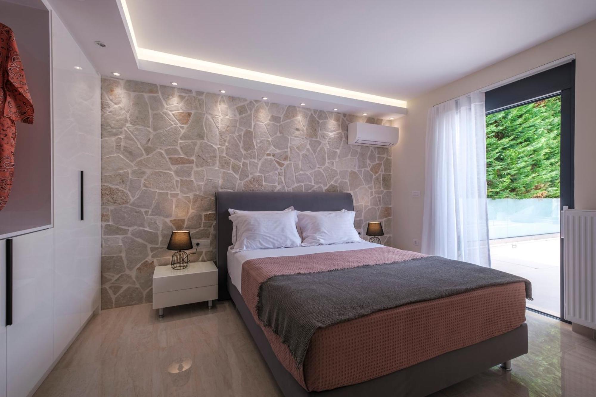 Shemesh Residence นาฟปลิโอ ภายนอก รูปภาพ